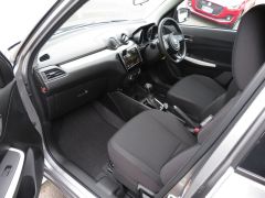 Photo of the vehicle Suzuki Swift