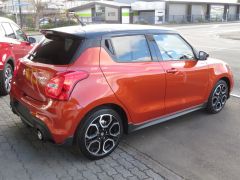 Photo of the vehicle Suzuki Swift