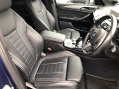 Photo of the vehicle BMW X3