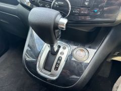 Photo of the vehicle Nissan Serena