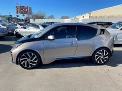 Photo of the vehicle BMW i3