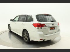 Photo of the vehicle Subaru Legacy