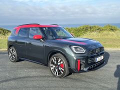 Photo of the vehicle MINI Countryman