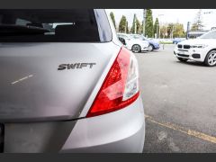 Photo of the vehicle Suzuki Swift