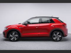 Photo of the vehicle Volkswagen T-Roc