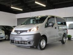 Photo of the vehicle Nissan NV200