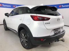 Photo of the vehicle Mazda CX-3