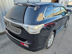 Photo of the vehicle Mitsubishi Outlander