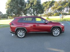 Photo of the vehicle Toyota RAV4