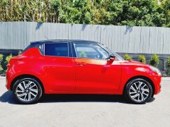 Photo of the vehicle Suzuki Swift