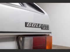 Photo of the vehicle Volkswagen Golf