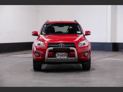 Photo of the vehicle Toyota RAV4