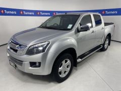 Photo of the vehicle Isuzu D-Max