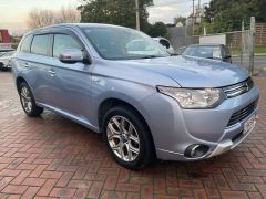 Photo of the vehicle Mitsubishi Outlander