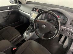 Photo of the vehicle Volkswagen Golf