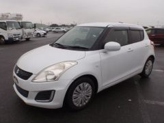 Photo of the vehicle Suzuki Swift