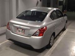 Photo of the vehicle Nissan Tiida