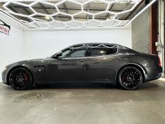 Photo of the vehicle Maserati Quattroporte