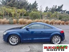 Photo of the vehicle Audi TT