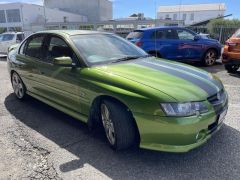 Photo of the vehicle Holden Commodore