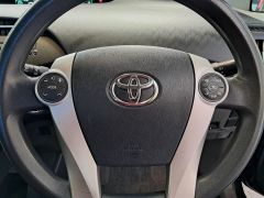 Photo of the vehicle Toyota Prius