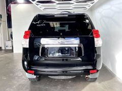 Photo of the vehicle Toyota Land Cruiser Prado