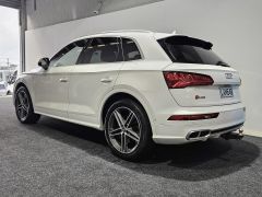 Photo of the vehicle Audi SQ5