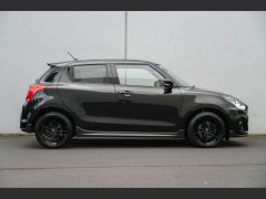 Photo of the vehicle Suzuki Swift