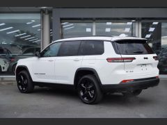 Photo of the vehicle Jeep Grand Cherokee