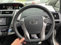 Photo of the vehicle Toyota Prius