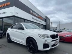 Photo of the vehicle BMW X4