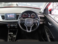 Photo of the vehicle Kia Rio