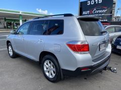 Photo of the vehicle Toyota Highlander