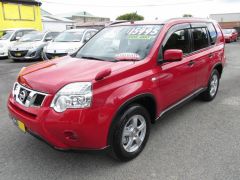 Photo of the vehicle Nissan X-Trail