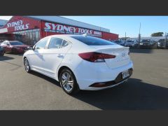 Photo of the vehicle Hyundai Elantra