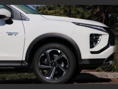 Photo of the vehicle Mitsubishi Eclipse Cross