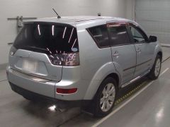 Photo of the vehicle Mitsubishi Outlander