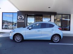 Photo of the vehicle Mazda 2