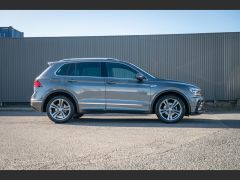 Photo of the vehicle Volkswagen Tiguan