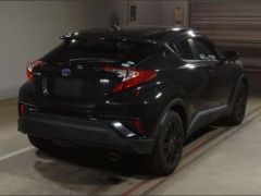 Photo of the vehicle Toyota C-HR