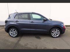 Photo of the vehicle Volkswagen T-Cross