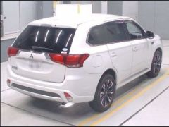 Photo of the vehicle Mitsubishi Outlander