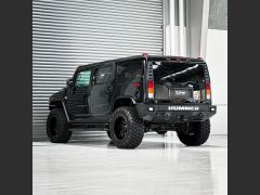 Photo of the vehicle Hummer H2