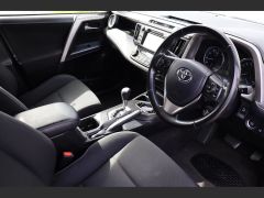 Photo of the vehicle Toyota RAV4