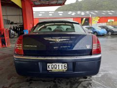 Photo of the vehicle Chrysler 300C