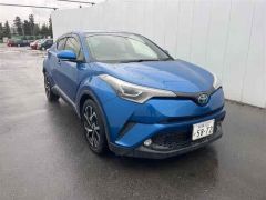 Photo of the vehicle Toyota C-HR