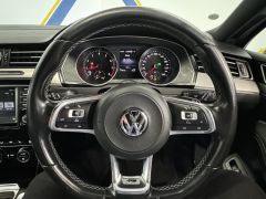 Photo of the vehicle Volkswagen Passat