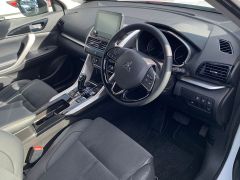 Photo of the vehicle Mitsubishi Eclipse Cross