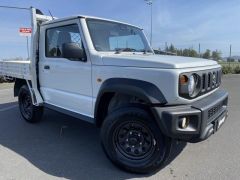 Photo of the vehicle Suzuki Jimny