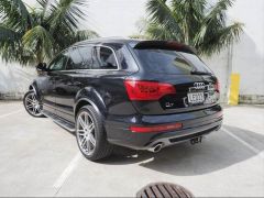 Photo of the vehicle Audi Q7